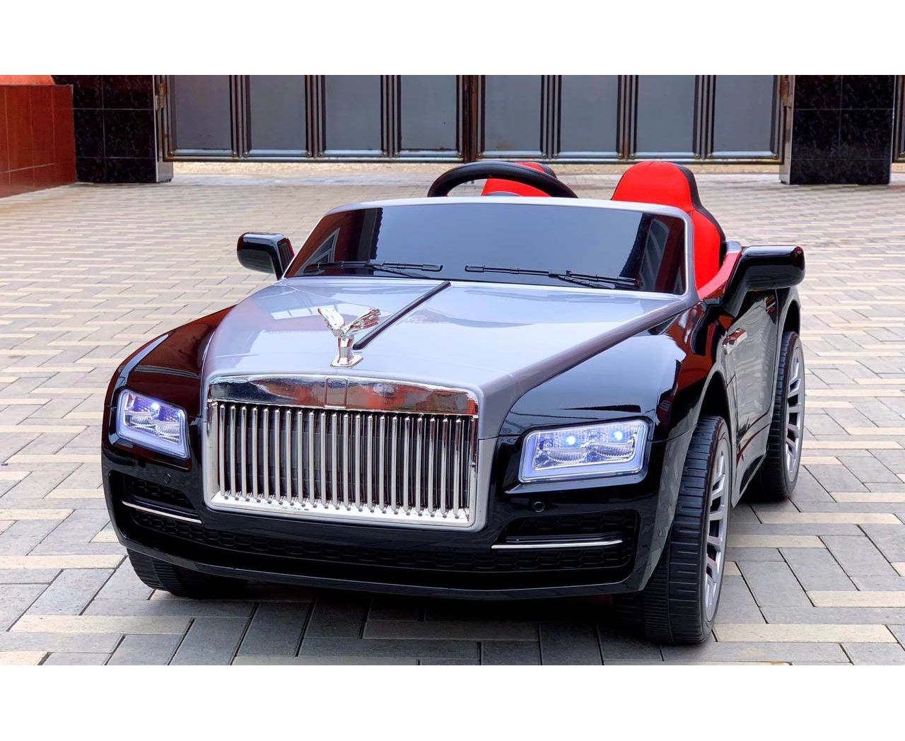 ДЕТСКИЙ ЭЛЕКТРОМОБИЛЬ ROLLS-ROYCE 4WD, код 8172125